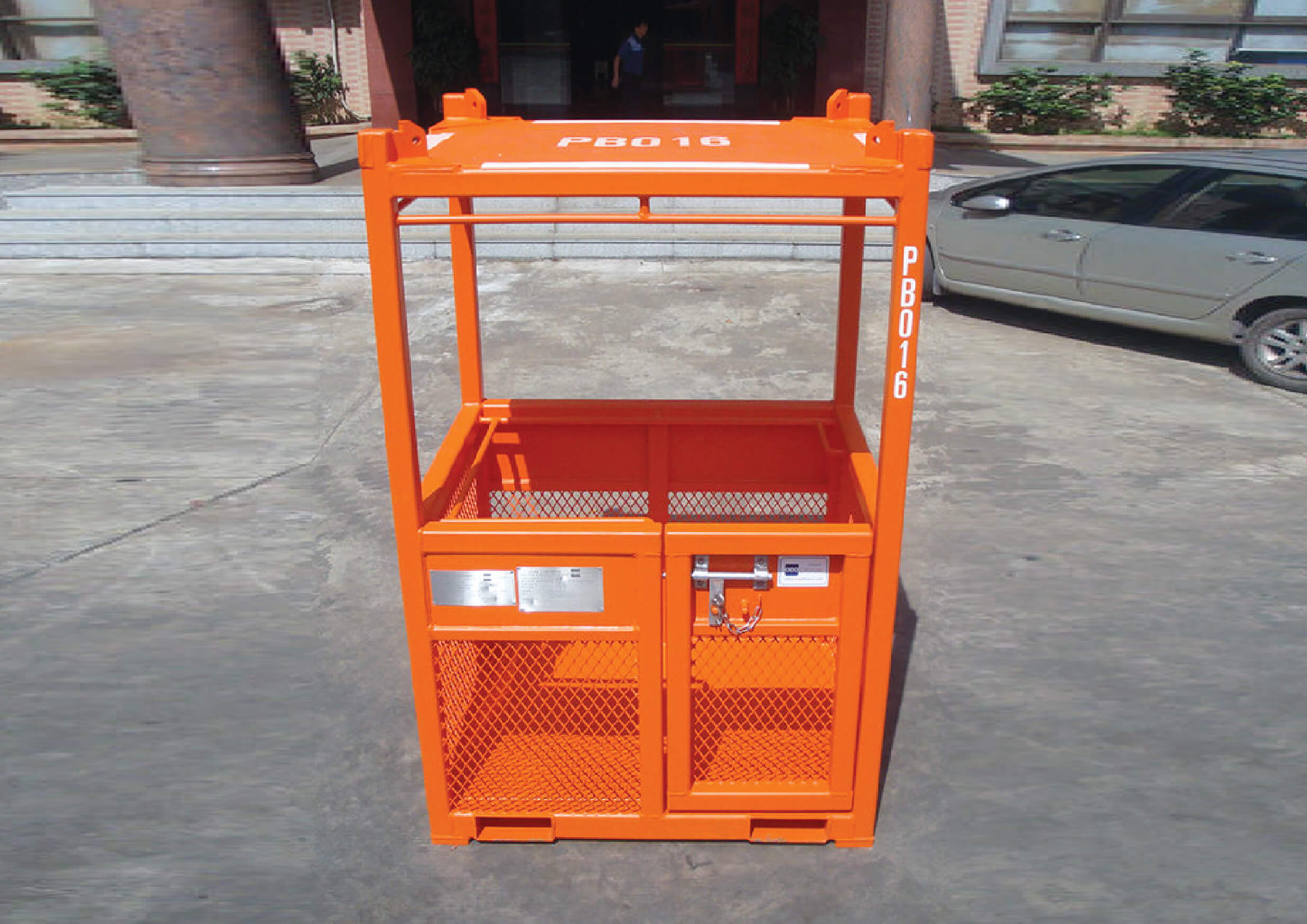 Personnel Basket